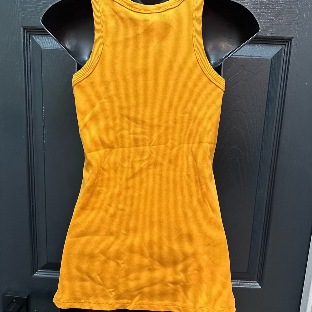Orange Sleeveless Ribbed Top - Picture 4 of 5